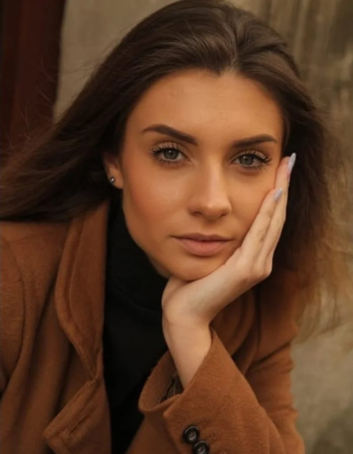 Nina portfolio portrait